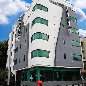 33 *** Medellin